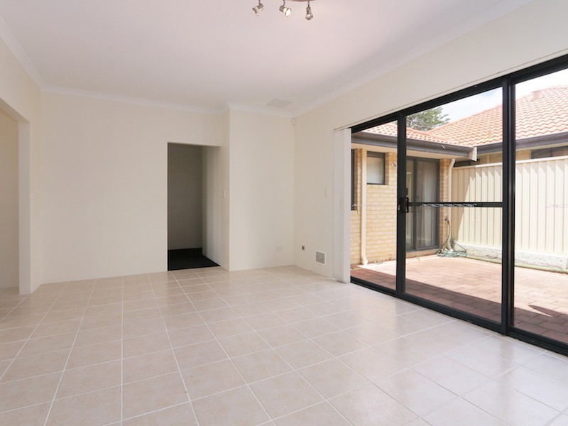 1/111 Beatty Avenue, East Victoria Park WA 6101