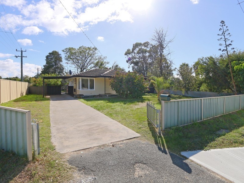 2 Kyogle Place, Armadale WA 6112