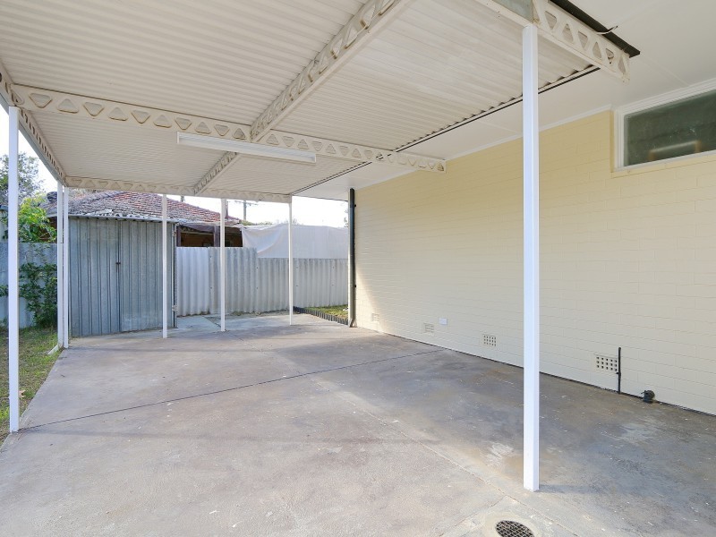 2 Kyogle Place, Armadale WA 6112