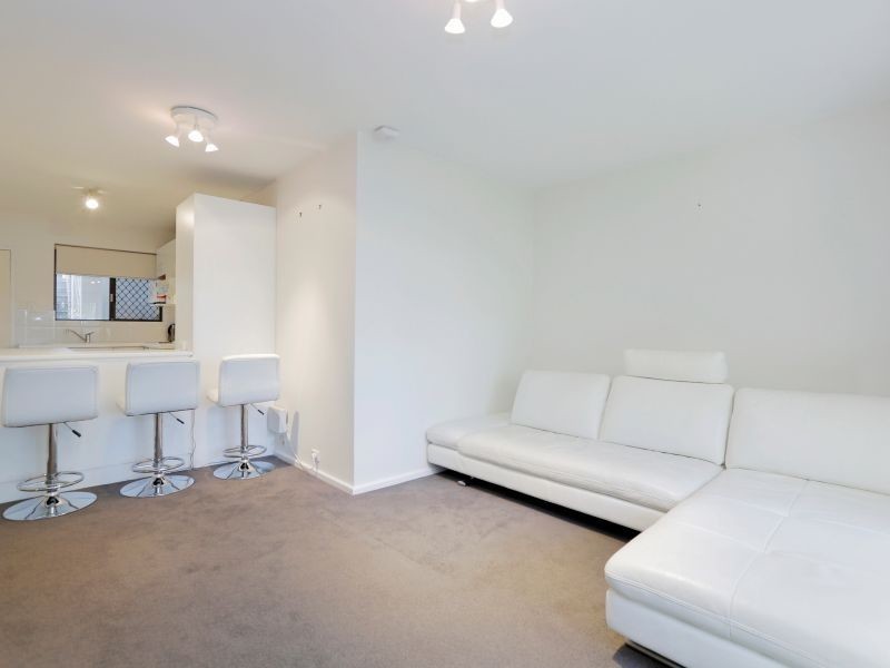 13/2 Brighton Road, Rivervale WA 6103