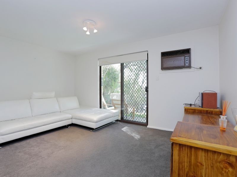 13/2 Brighton Road, Rivervale WA 6103