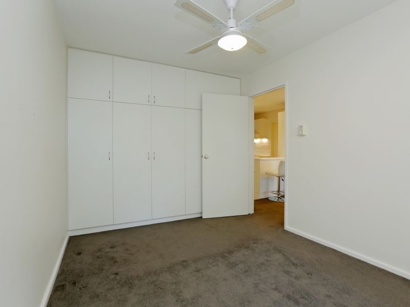 13/2 Brighton Road, Rivervale WA 6103