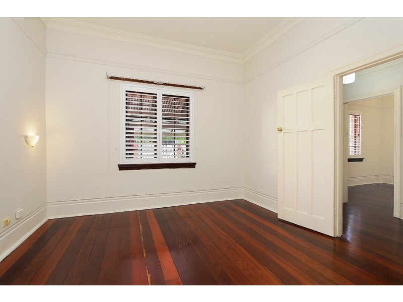 71 Mackie Street, Victoria Park WA 6100