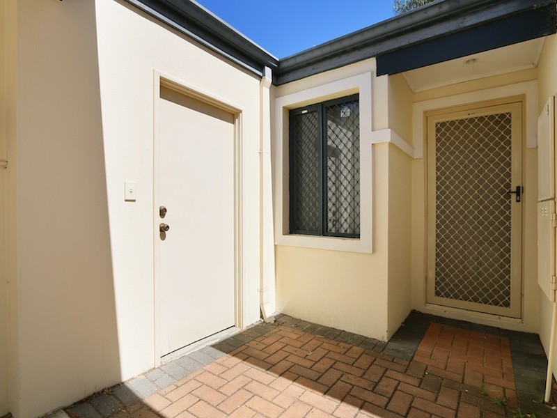 9/24-26 Dumond Street, Bentley WA 6102