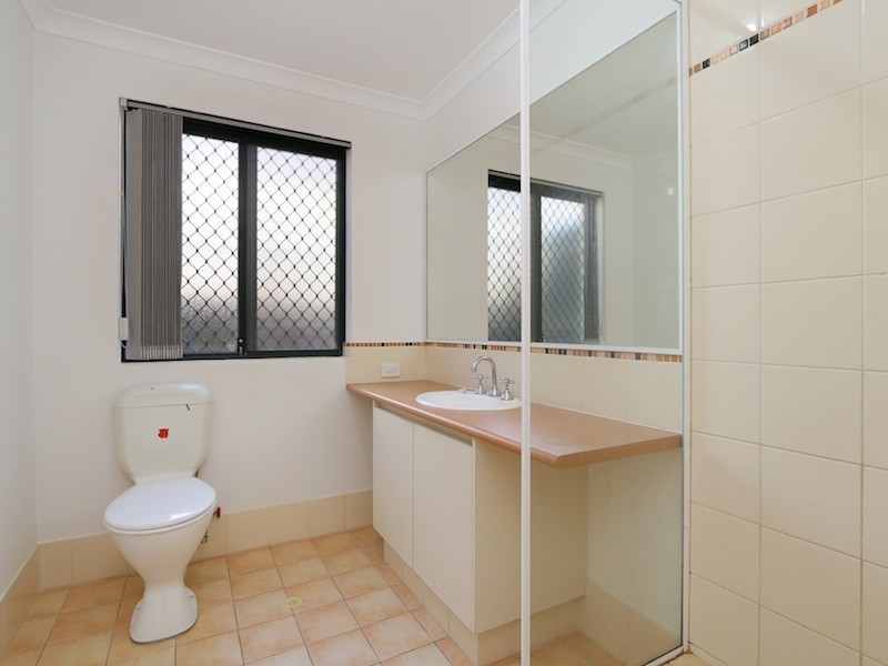 9/24-26 Dumond Street, Bentley WA 6102