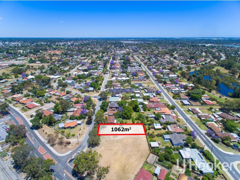 5 Banyard Avenue, Kelmscott WA 6111
