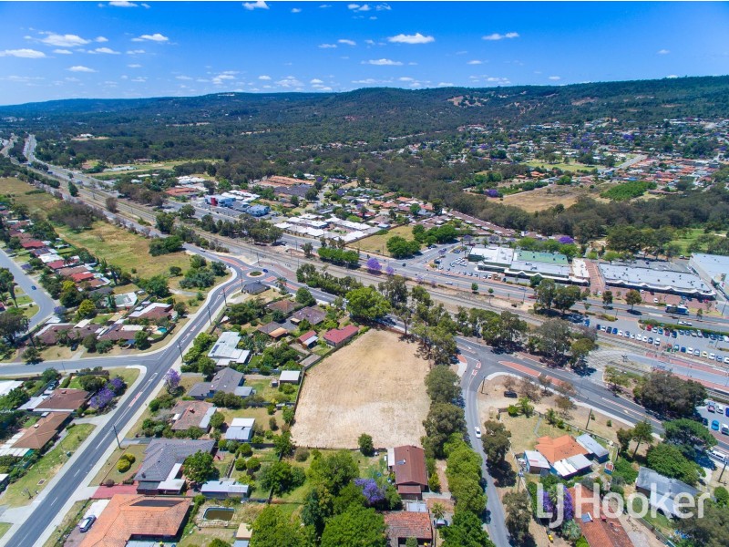 5 Banyard Avenue, Kelmscott WA 6111