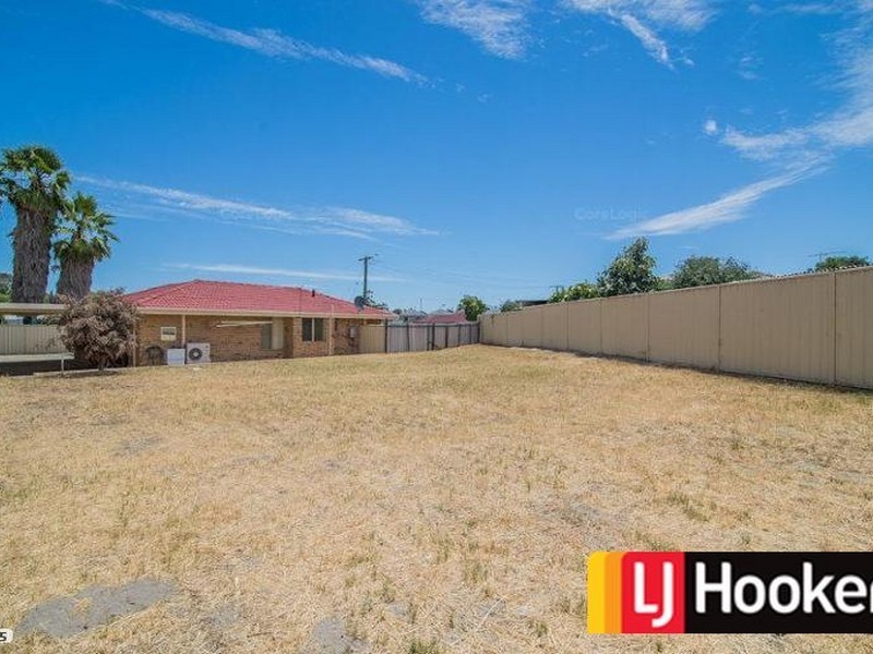 14 Finch Close, Langford WA 6147