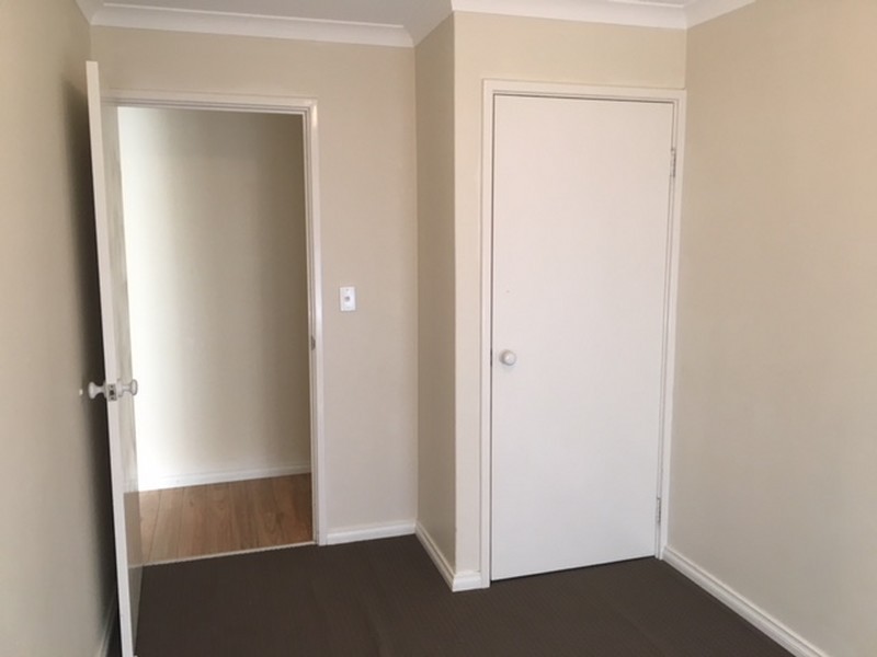 5/2 Braibrise Road, Wilson WA 6107