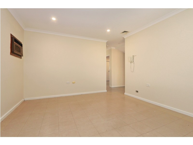 2/88 Toorak Road, Rivervale WA 6103