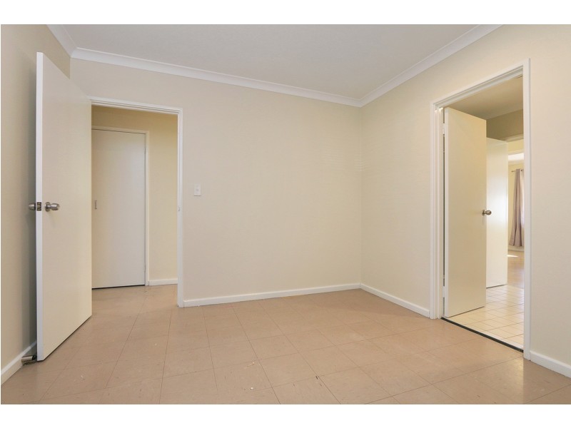 2/88 Toorak Road, Rivervale WA 6103