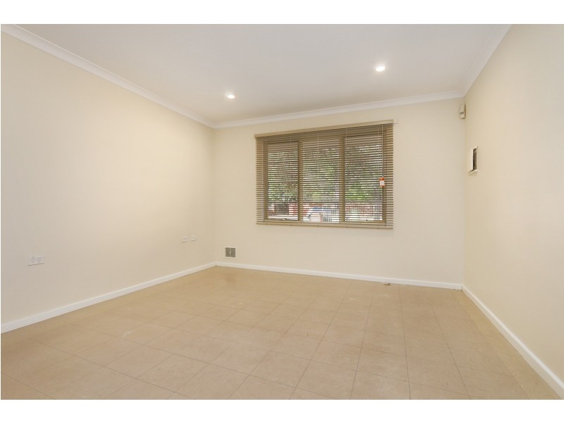 2/88 Toorak Road, Rivervale WA 6103