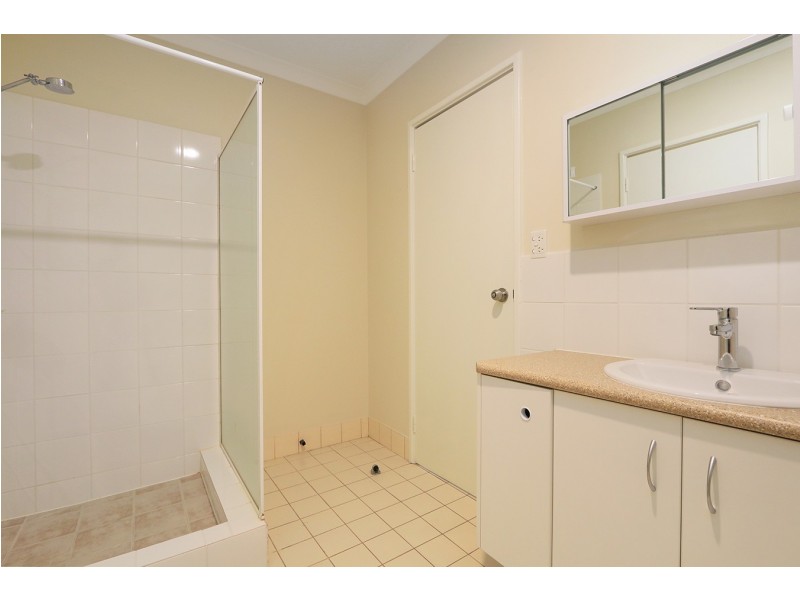 2/88 Toorak Road, Rivervale WA 6103