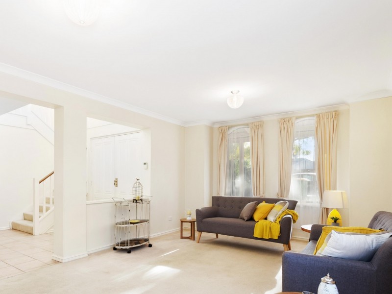 84A Gladstone Road, Rivervale WA 6103