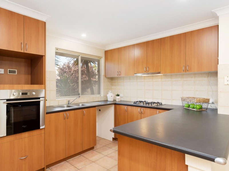 84A Gladstone Road, Rivervale WA 6103