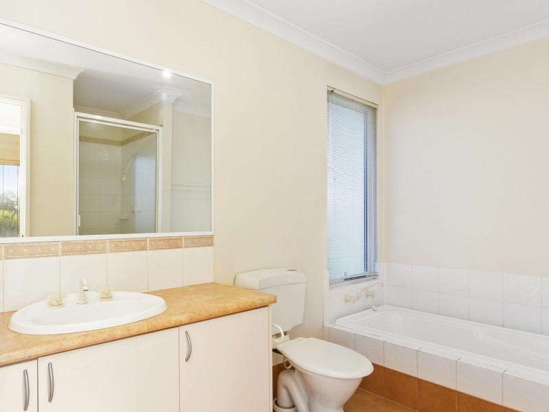 84A Gladstone Road, Rivervale WA 6103