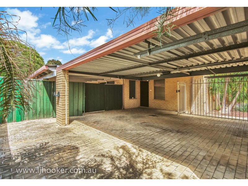 6 Williamson Lane, Stratton WA 6056