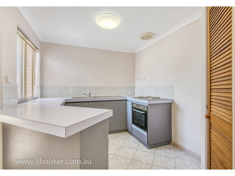 6 Williamson Lane, Stratton WA 6056