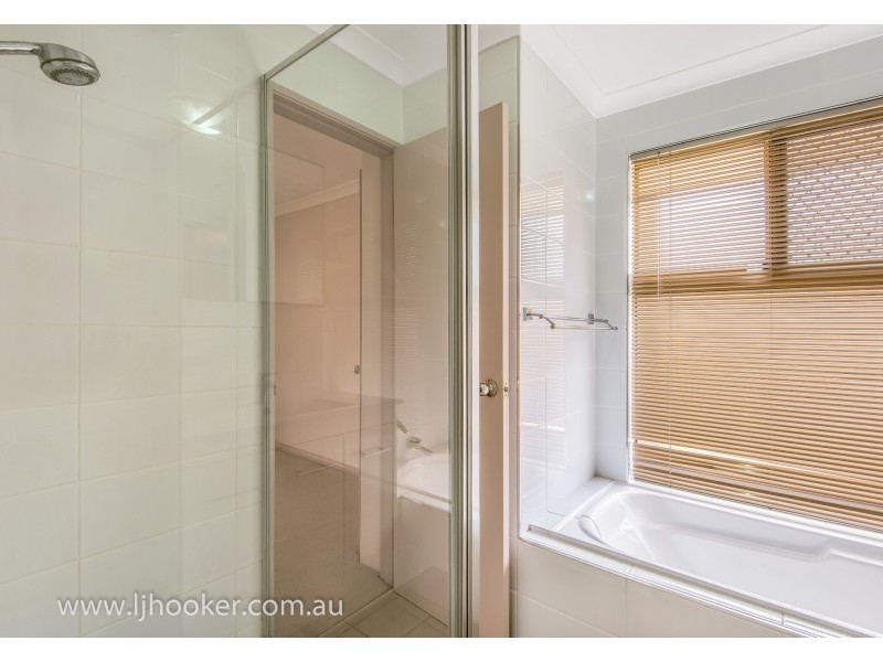6 Williamson Lane, Stratton WA 6056