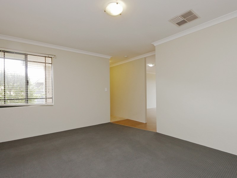 4/1A Salisbury Street, St James WA 6102