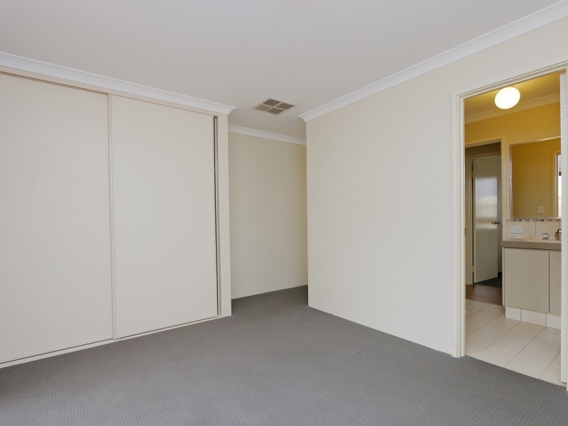 4/1A Salisbury Street, St James WA 6102