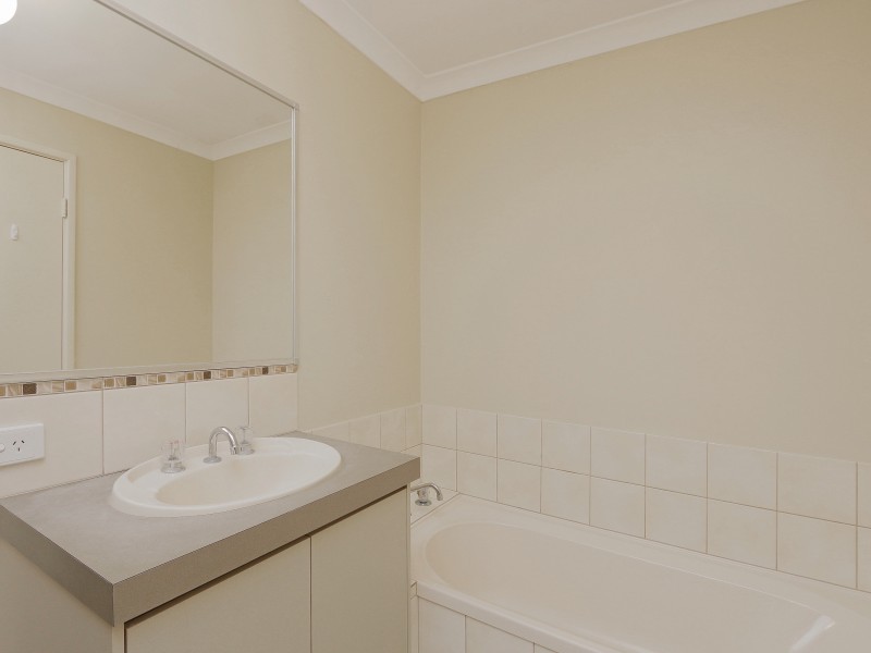 4/1A Salisbury Street, St James WA 6102