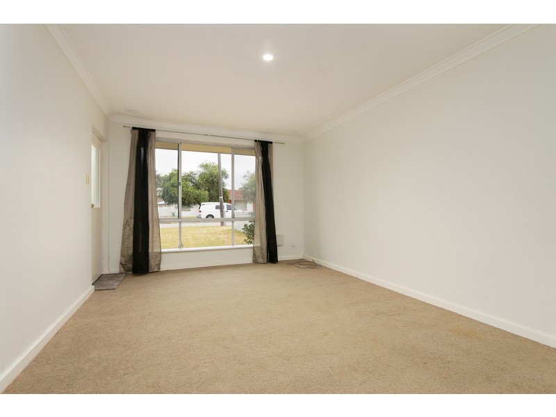 52 Gemini Way, Carlisle WA 6101