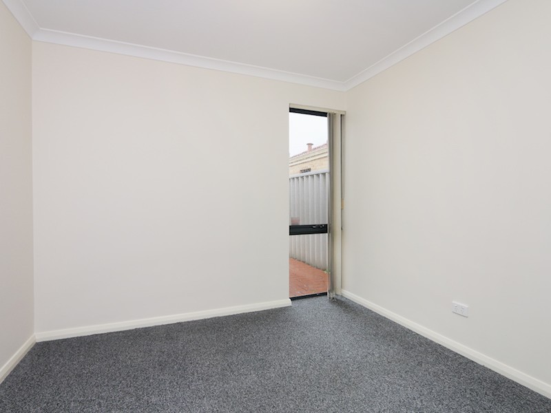 5/14 Stephen Street, Queens Park WA 6107