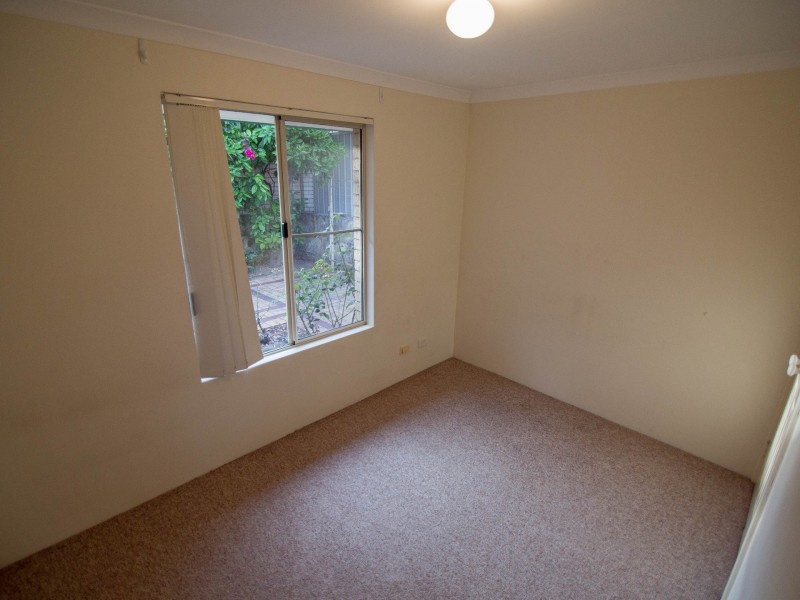 1/18 Axford Street, Como WA 6152