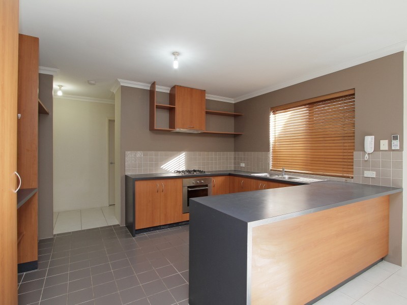 6/10 Queen Street, Bentley WA 6102