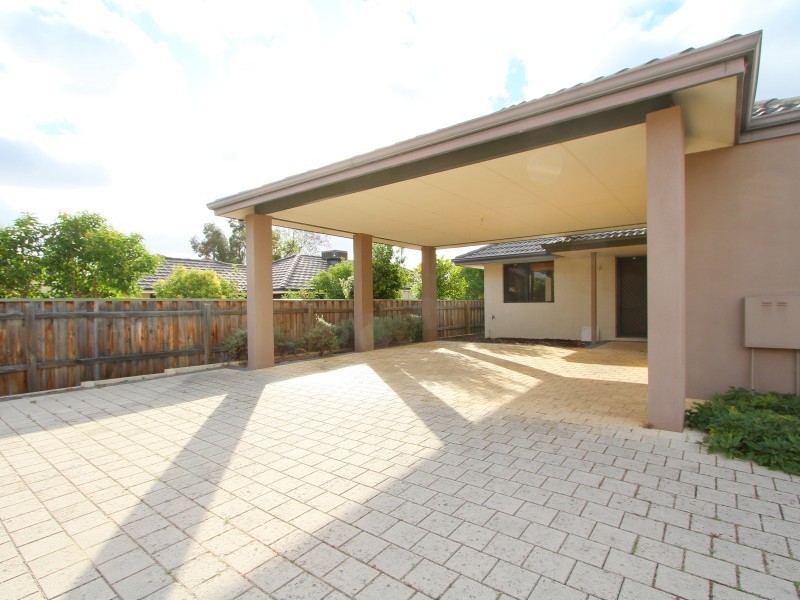 6/10 Queen Street, Bentley WA 6102