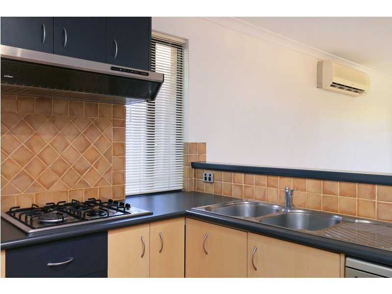 66D Teague Street, Victoria Park WA 6100