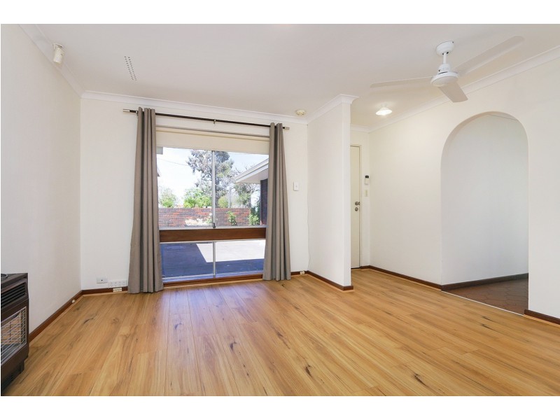 14 Priske Way, Rivervale WA 6103