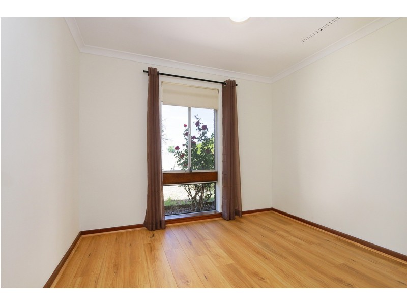 14 Priske Way, Rivervale WA 6103