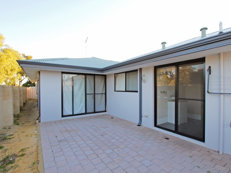 102B Walter Street, Gosnells WA 6110