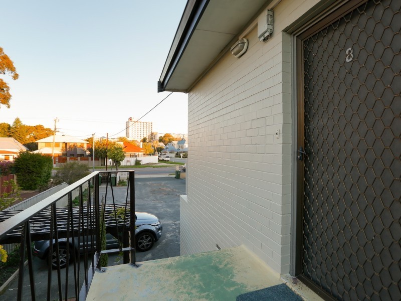 8/348A Mill Point Road, South Perth WA 6151