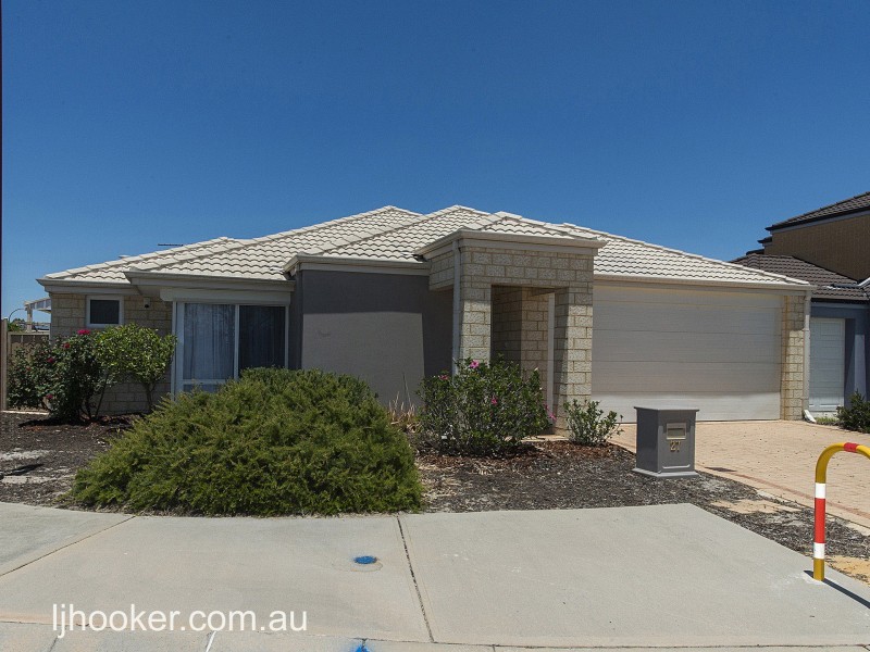 27 Oman Pass, Canning Vale WA 6155