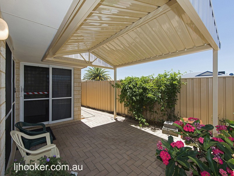 27 Oman Pass, Canning Vale WA 6155