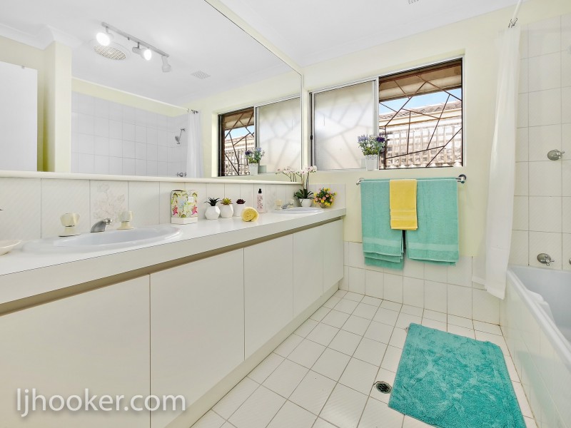 31 Champlin Way, Ferndale WA 6148