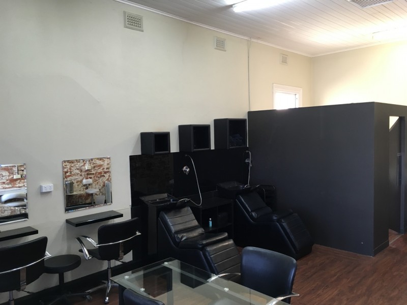 586 Albany Highway, Victoria Park WA 6100