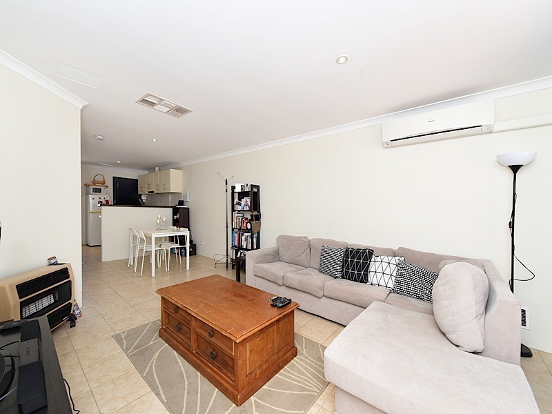 8/50 Norman Street, St James WA 6102