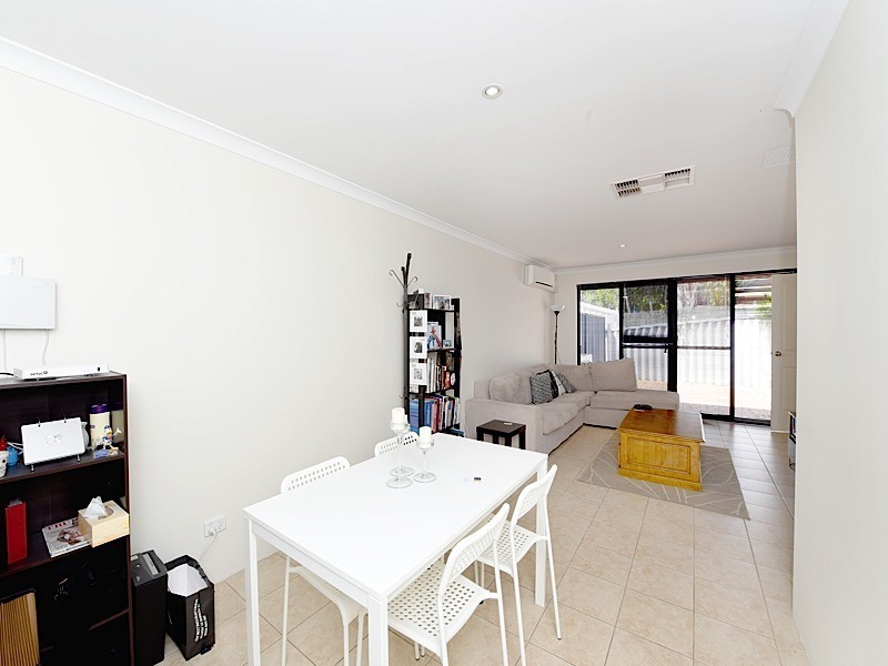 8/50 Norman Street, St James WA 6102