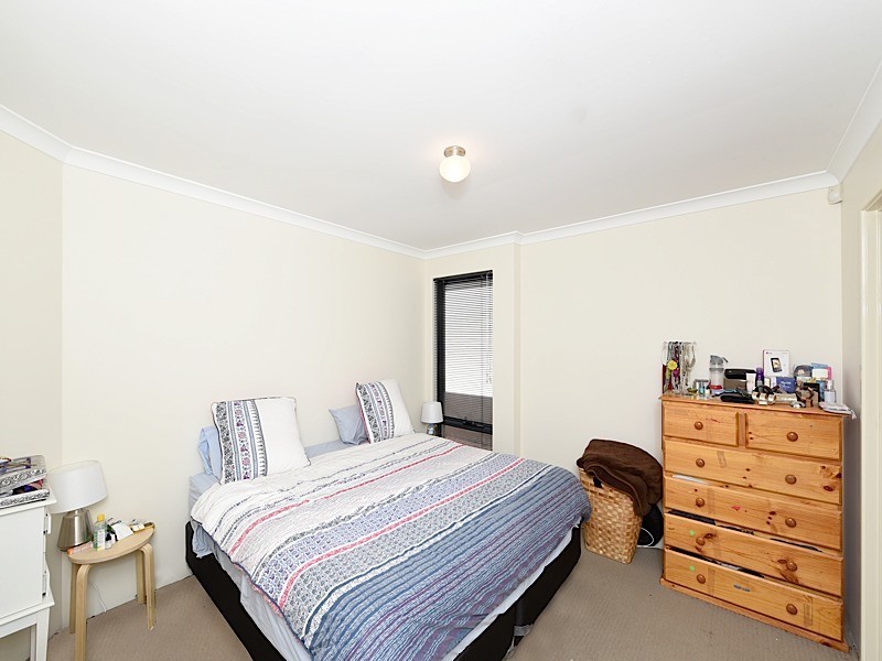 8/50 Norman Street, St James WA 6102