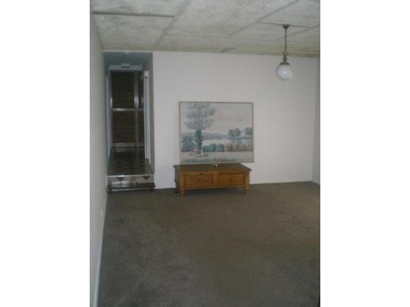 15 Neil Street, Rossmoyne WA 6148