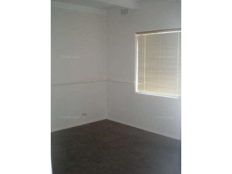 15 Neil Street, Rossmoyne WA 6148