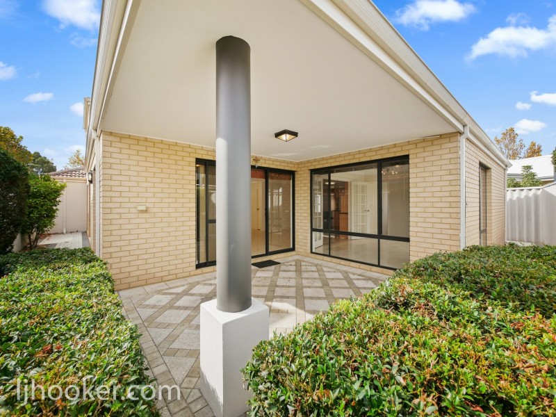 5 Southacre Drive, Canning Vale WA 6155
