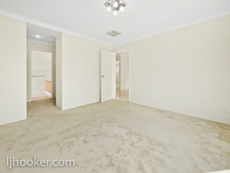 5 Southacre Drive, Canning Vale WA 6155