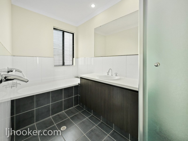 5 Southacre Drive, Canning Vale WA 6155