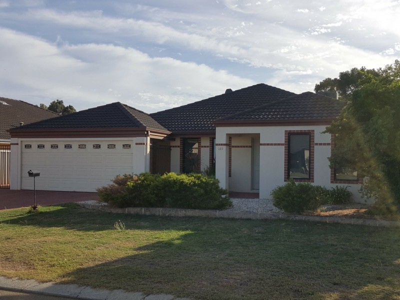 127 Fruit Tree Crescent, Forrestfield WA 6058