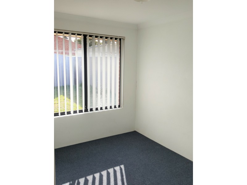 127 Fruit Tree Crescent, Forrestfield WA 6058